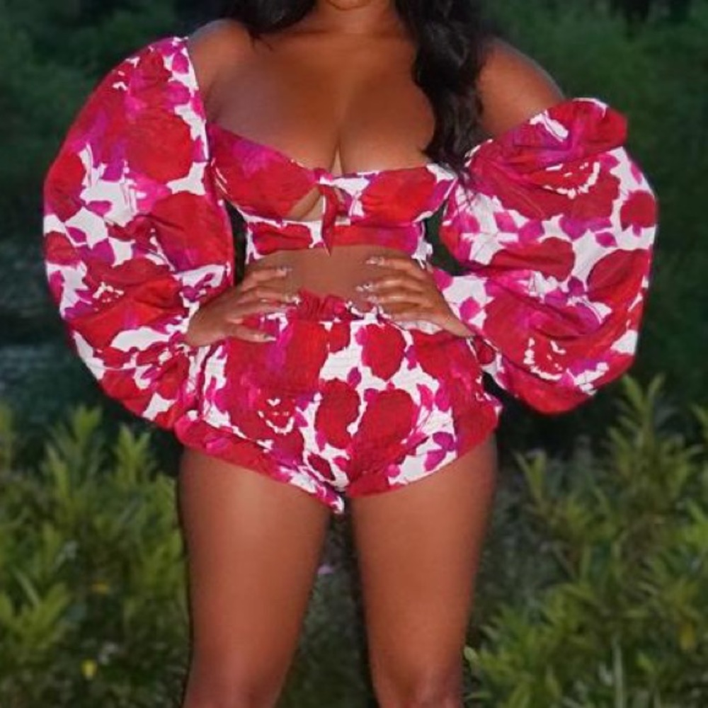 Balloon sleeve crop and shorts set